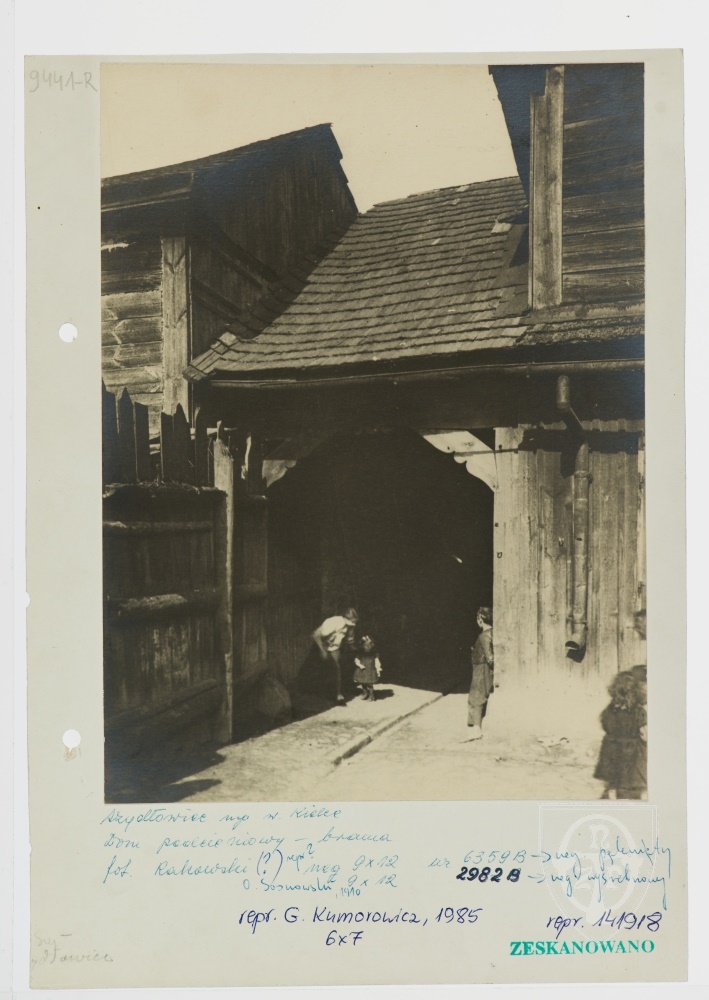 Karton recto: Szydłowiec